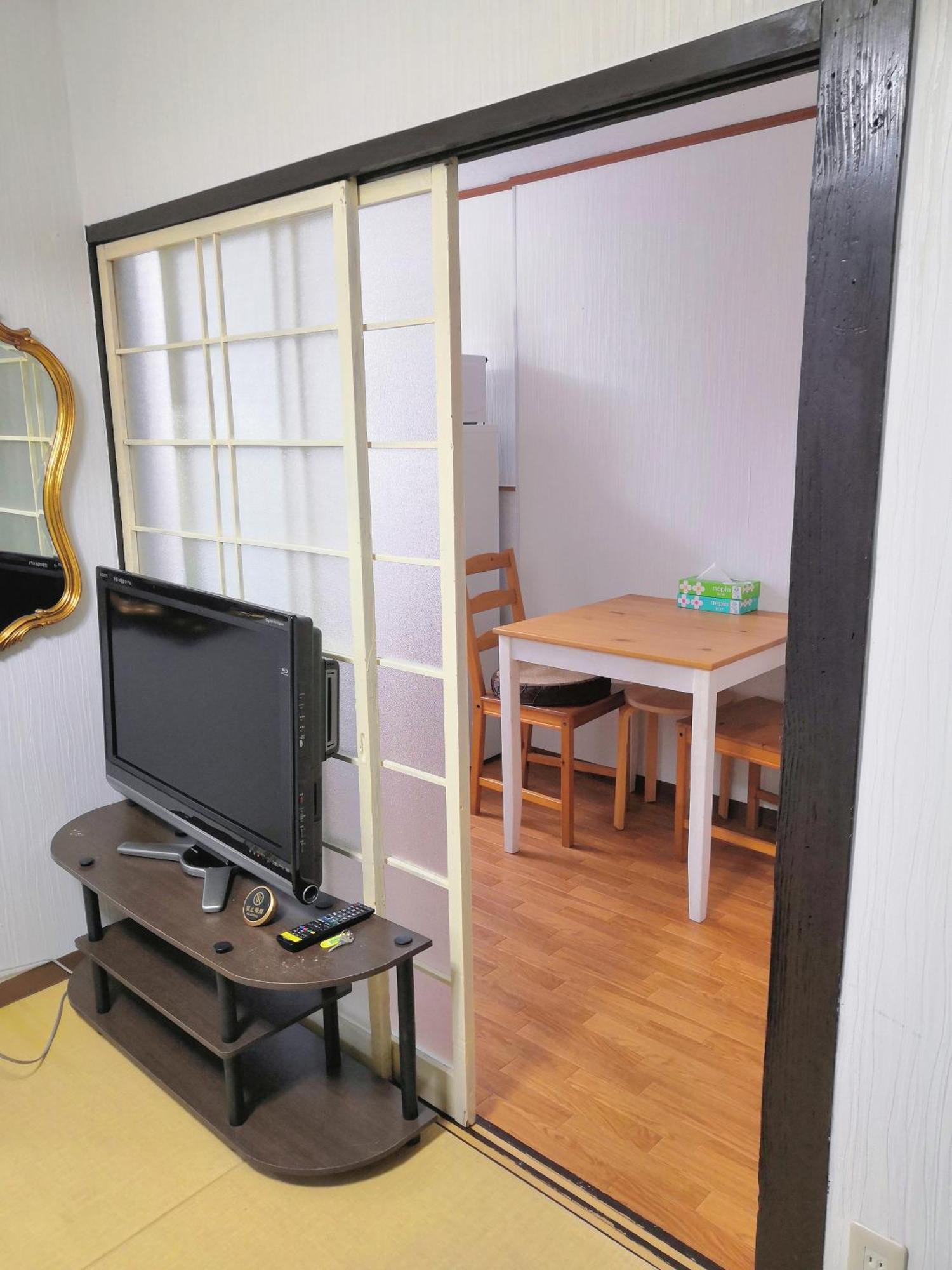 Nippori Osaka Nishi-Tengachaya Guesthouse西天下茶屋アパートメント Kültér fotó